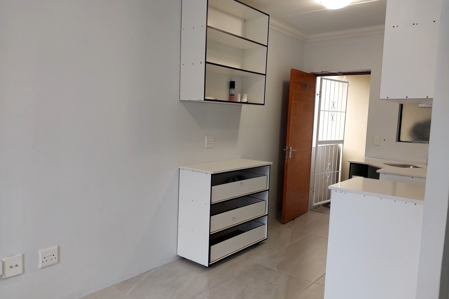 To Let 2 Bedroom Property for Rent in Scottsdene Western Cape
